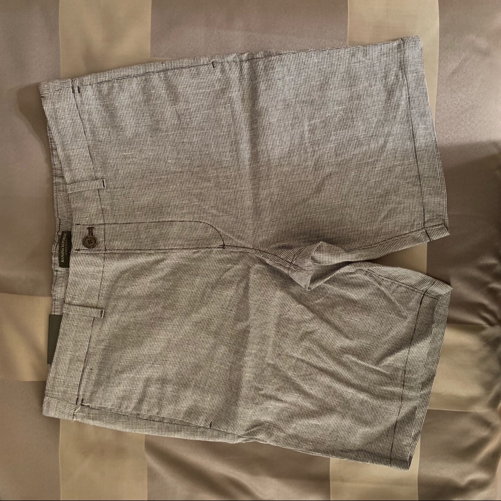 Banana Republic Aiden 9 inch Shorts